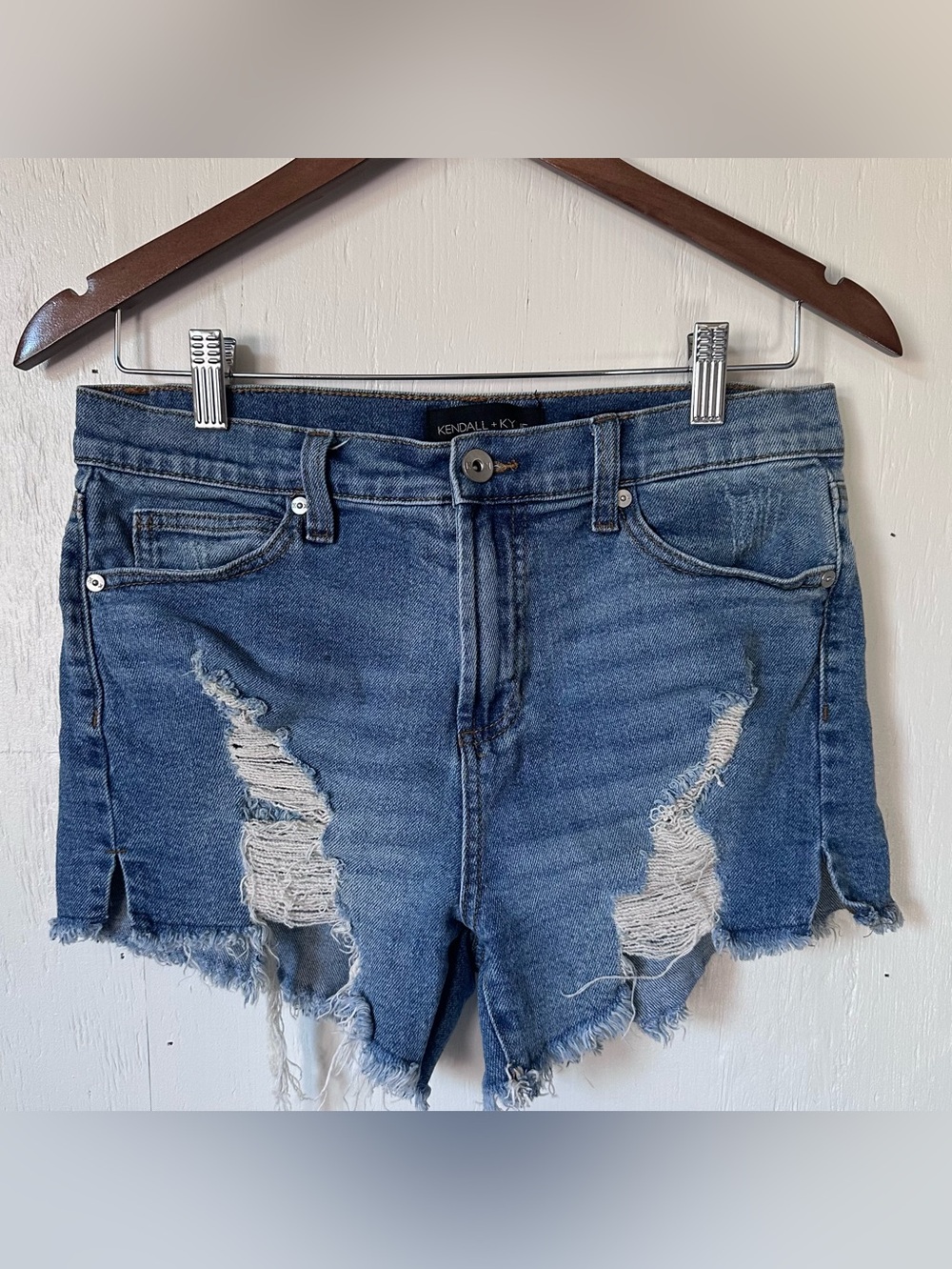 Kendall + Kylie Icon Distressed Denim Shorts Raw Hem Light Wash Festival Summer